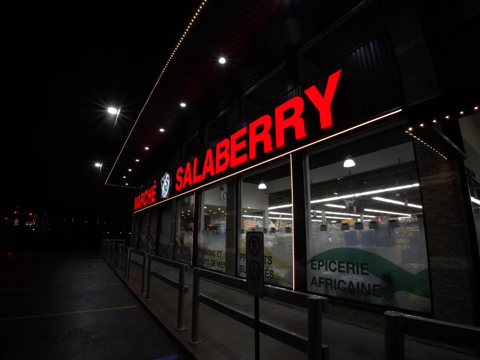 Vision Bleu permanent LED lighting on a commercial building — view 6