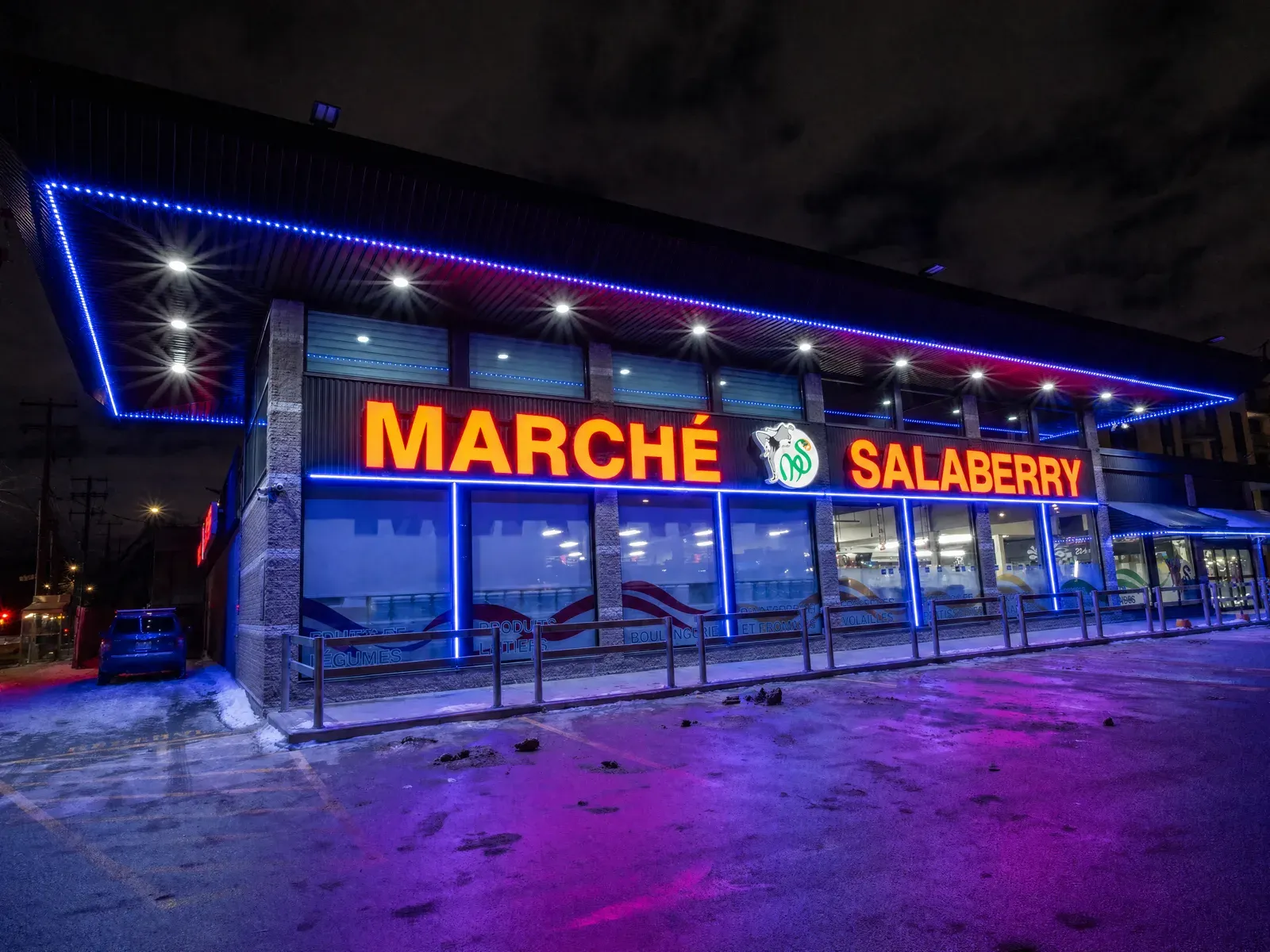 Vision Bleu permanent LED lighting on a commercial building