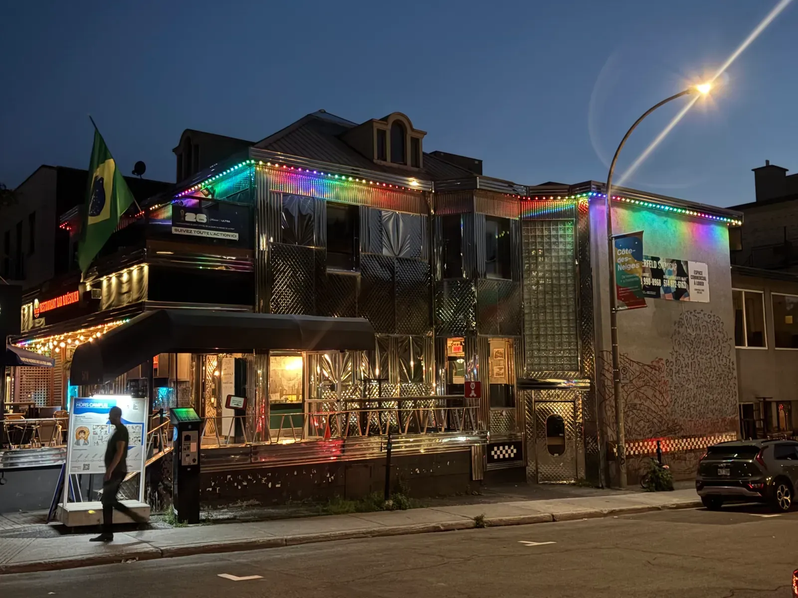 Vision Bleu permanent LED lighting on a restaurant exterior — view 2